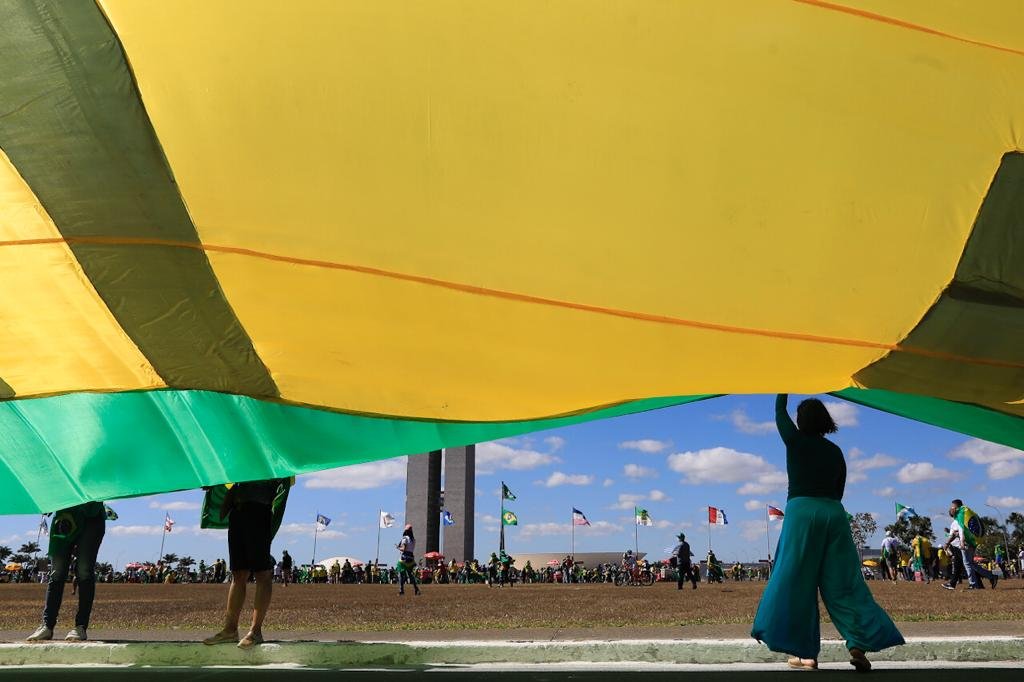 Manifestantes se reúnem na Esplanada em ato de apoio a Bolsonaro (19/07/2020)