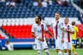 Neymar comemora gol em amistoso pelo PSG