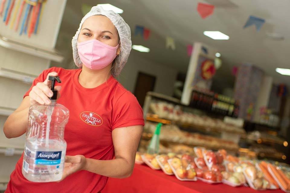 Reabertura do comércio em Ceilândia durante a pandemia, após restrições