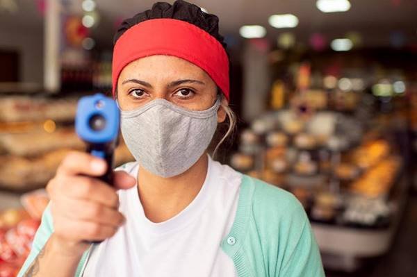 Reabertura do comércio em Ceilândia durante a pandemia, após restrições
