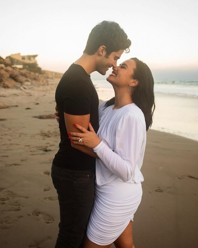 Demi Lovato e namorado, Max Enrich