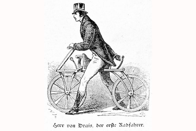 primeira bicicleta