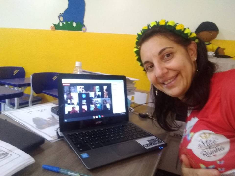 Professores do Centro de Educação da Criança apostam em tecnologia para se manter em pandemia
