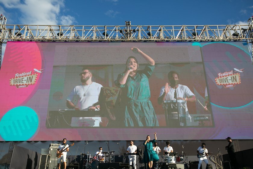 Adriana Samartini e banda