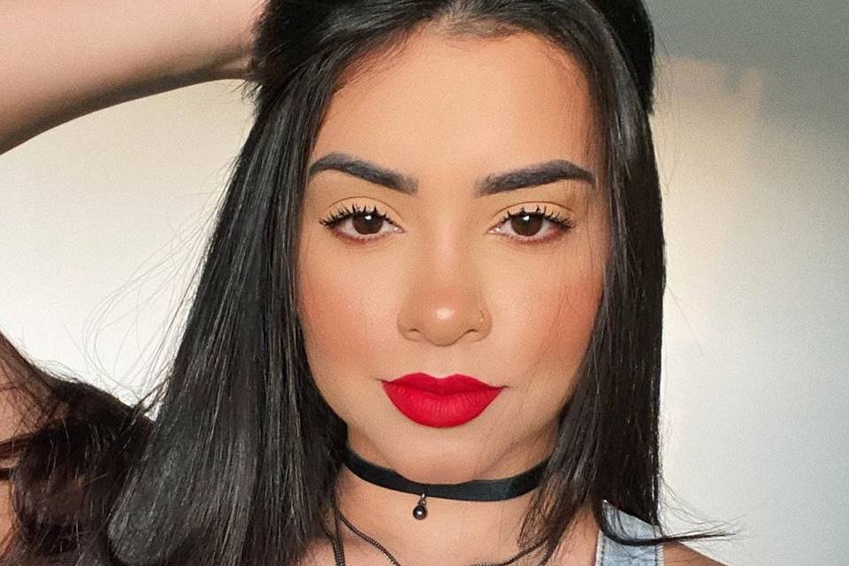 Tainá Costa