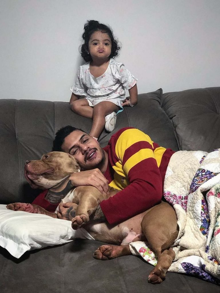 Cantor Hungria e Isadora