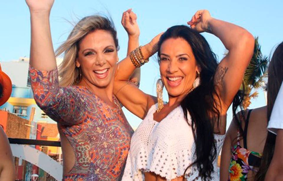 Scheila Carvalho e Carla Perez