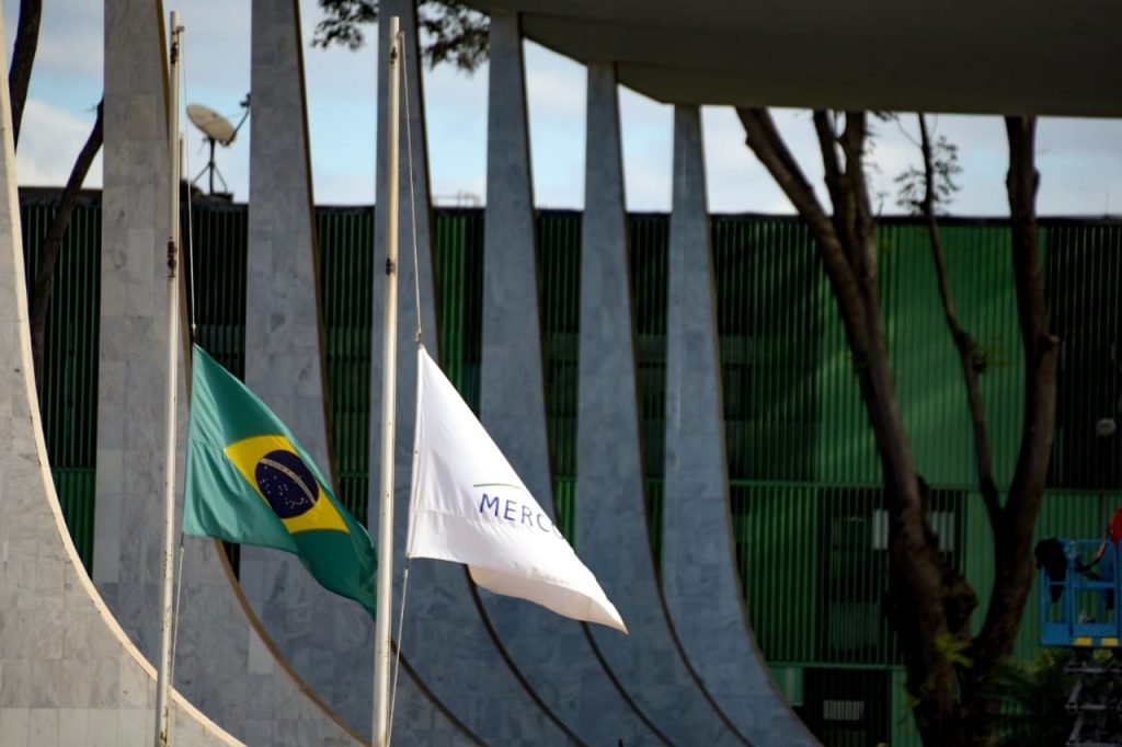 stf luto 100 mil mortos covid 2