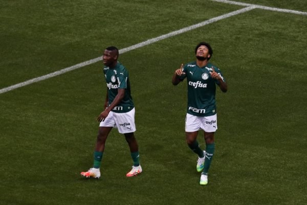 Palmeiras Luiz Adriano