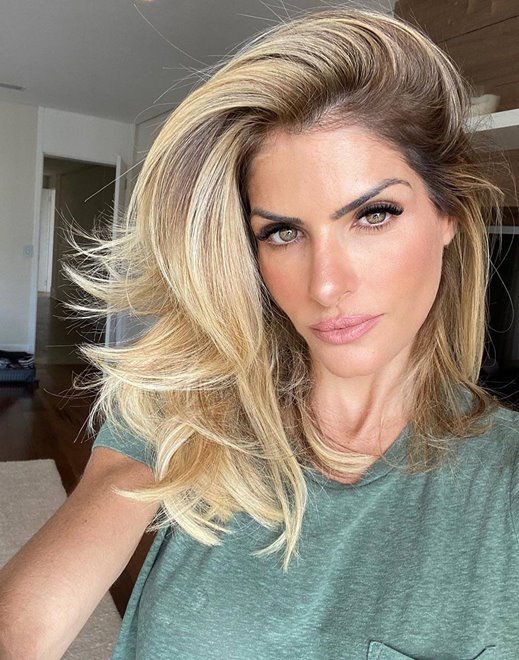 Carol Magalhães