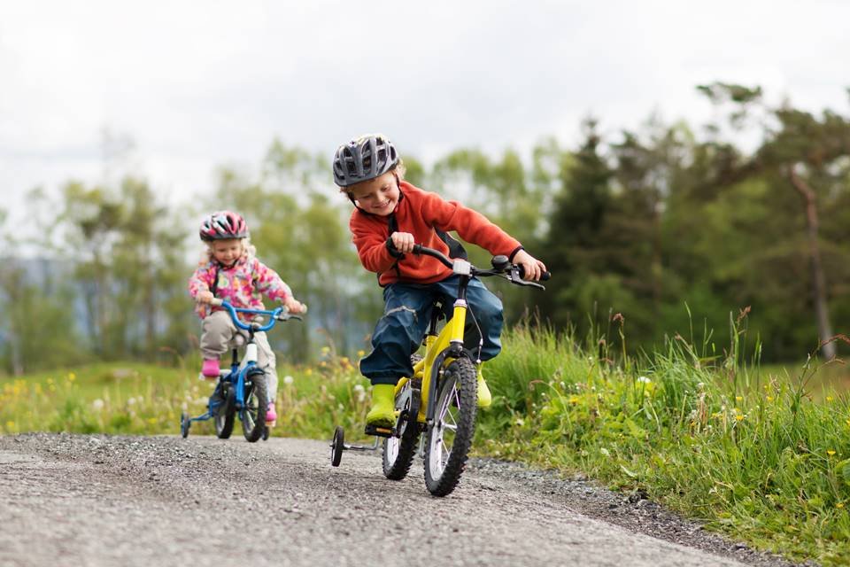Como escolher bicicleta infantil: veja os tipos e qual é ideal