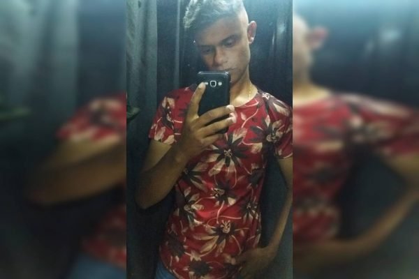 Lucas Ribeiro dos Reis, 24 anos