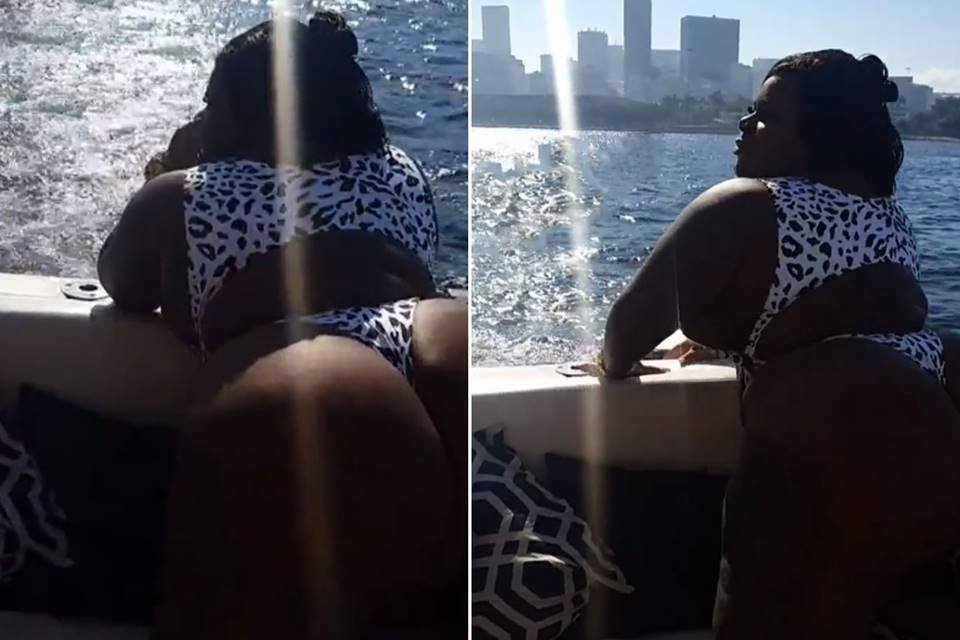 Jojo Todynho de biquíni e mostrando o bumbum