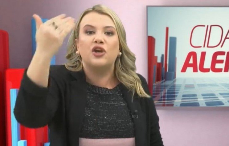 Jornalista se revolta com homofobia (6)