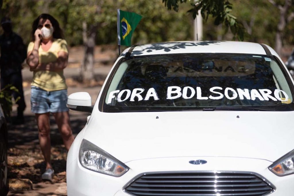 Concentração no estacionamento do PGR, para Carreata em defesa da Lava Jato