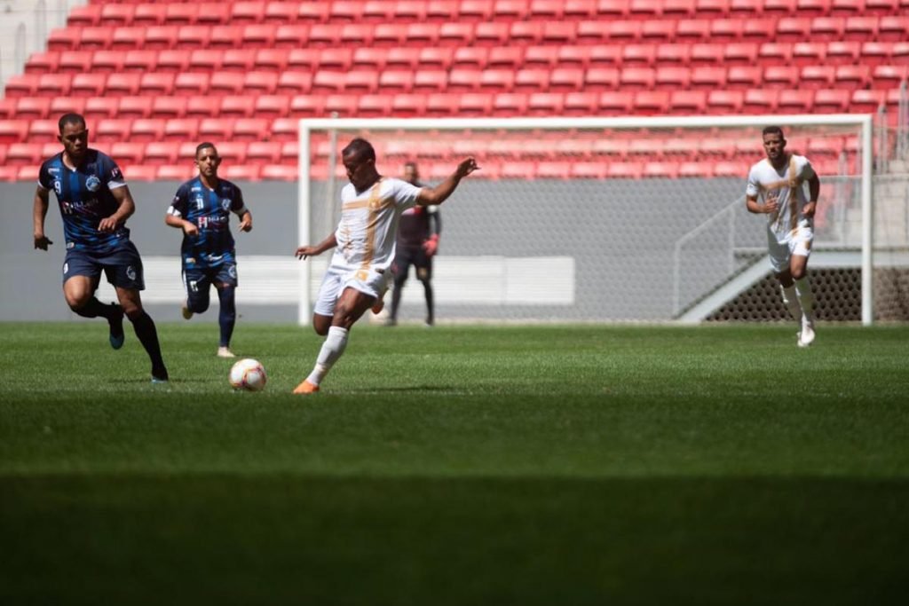 Luziania 01 x 02 Brasiliense Futebol Clube