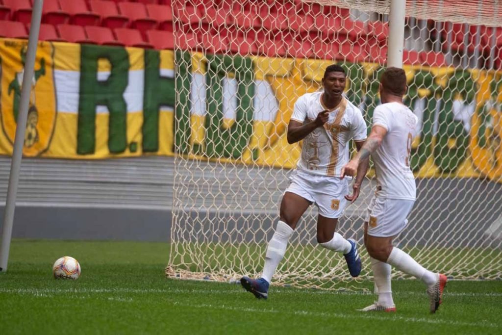 Luziania 01 x 02 Brasiliense Futebol Clube