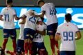 Jogadores do Bahia comemoram gol