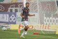 Nenê comemora gol de pênalti