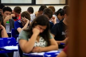 País tem 53,2 mil vagas em concursos com salários de até R$ 34,8 mil