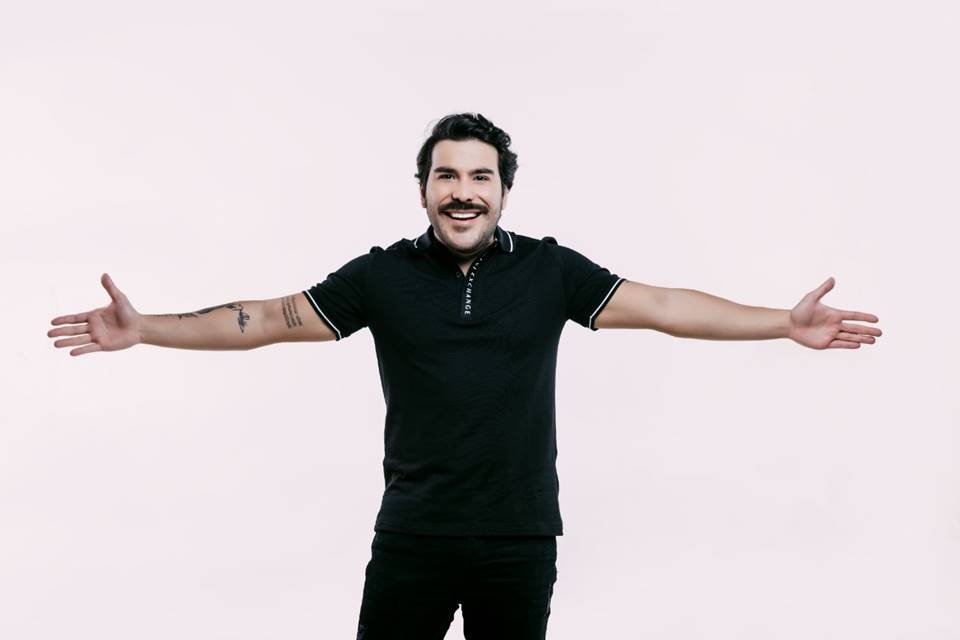 Renato Sertanejeiro Entrevista Dupla Diego E Victor Hugo Nesta Ter a 