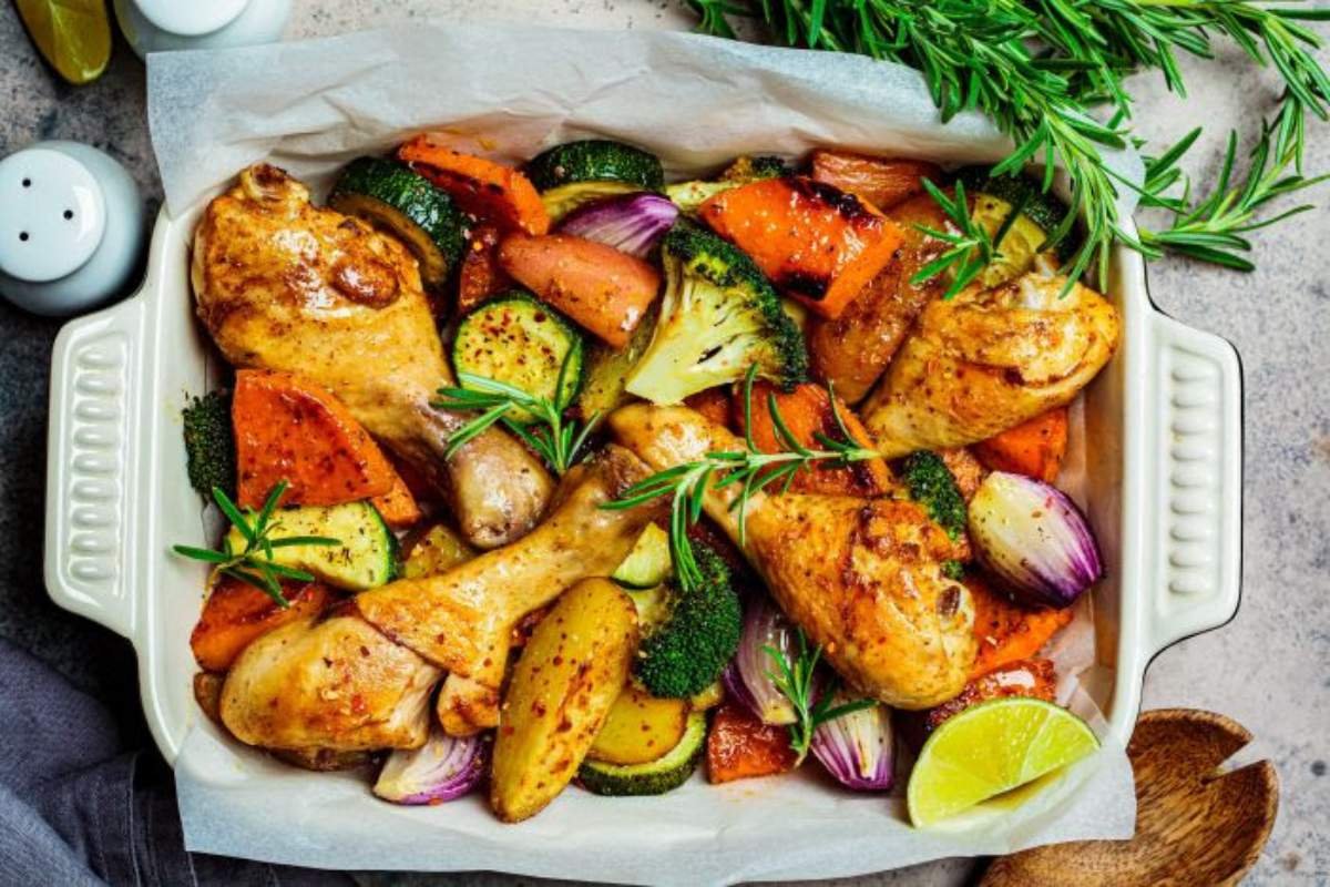 Fácil de fazer: prepare o delicioso frango xadrez em 20 minutos