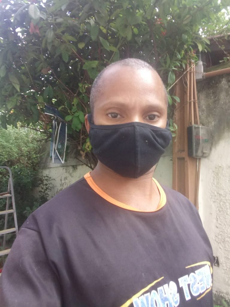 O jardineiro Reginaldo Santana Vieira, de 40 anos, se diz vítima de racismo após ser barrado na saída de uma loja por supostamente ter apresentado um