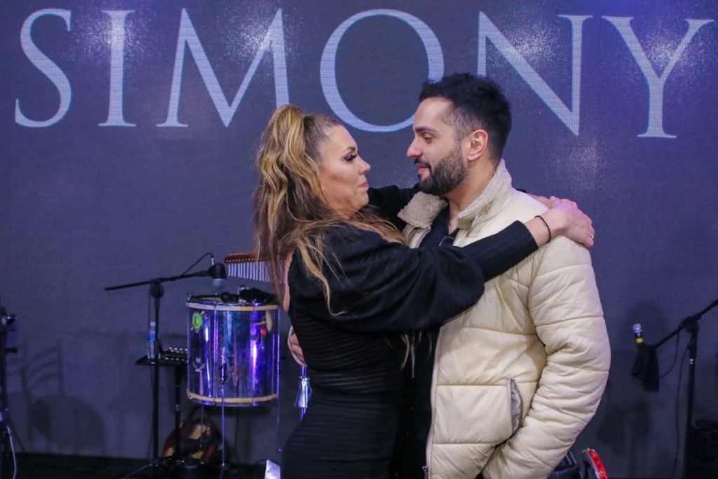 Simony e o namorado Felipe Rodriguez