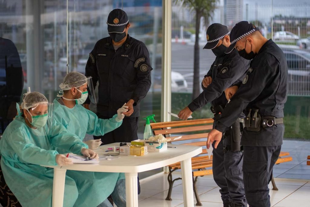 PM policia faz teste de coronavirus covid 19