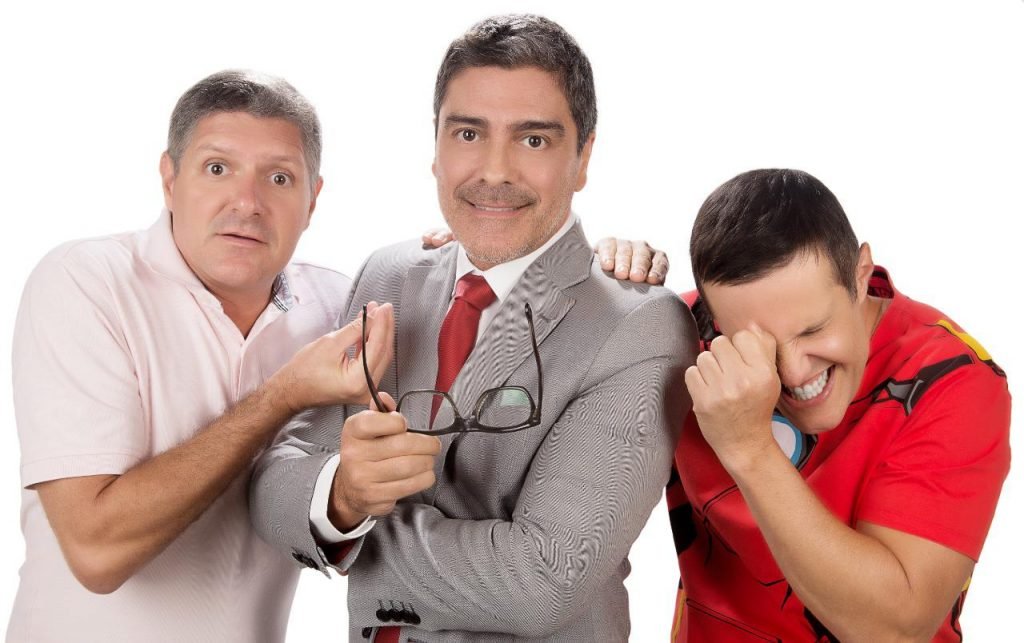 Junno Andrade e elenco de peça 6