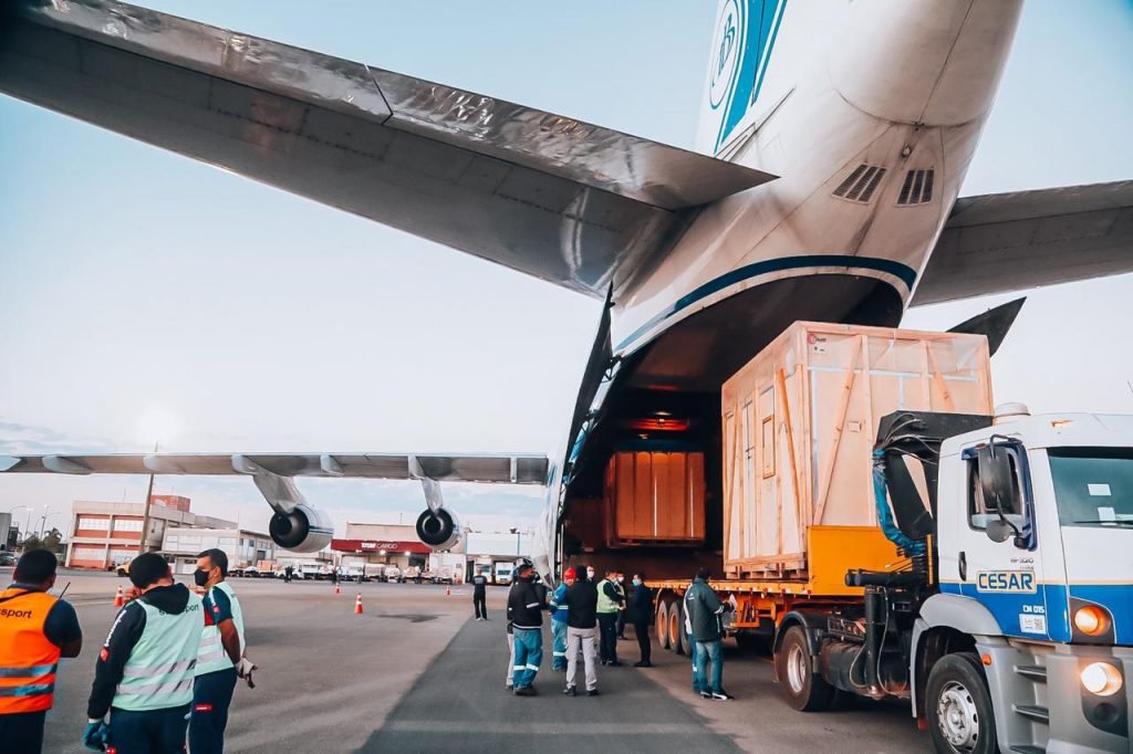 Antonov pousa no Aeroporto de Brasília