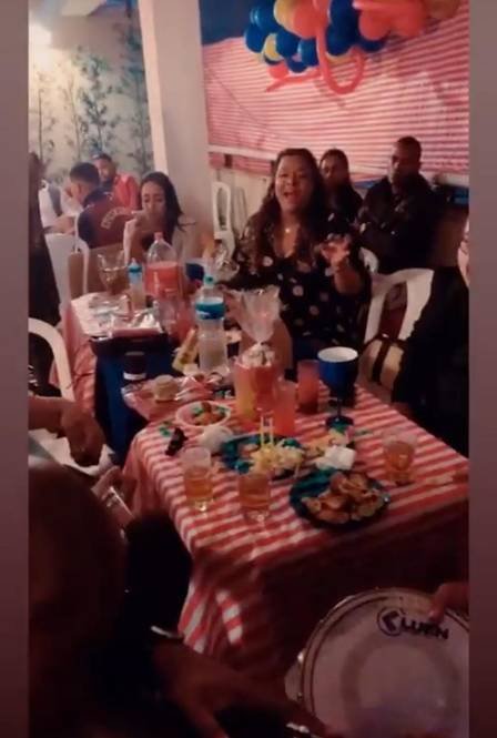 Arlindinho faz festa com aglomeração em plena pandemia do coronavírus