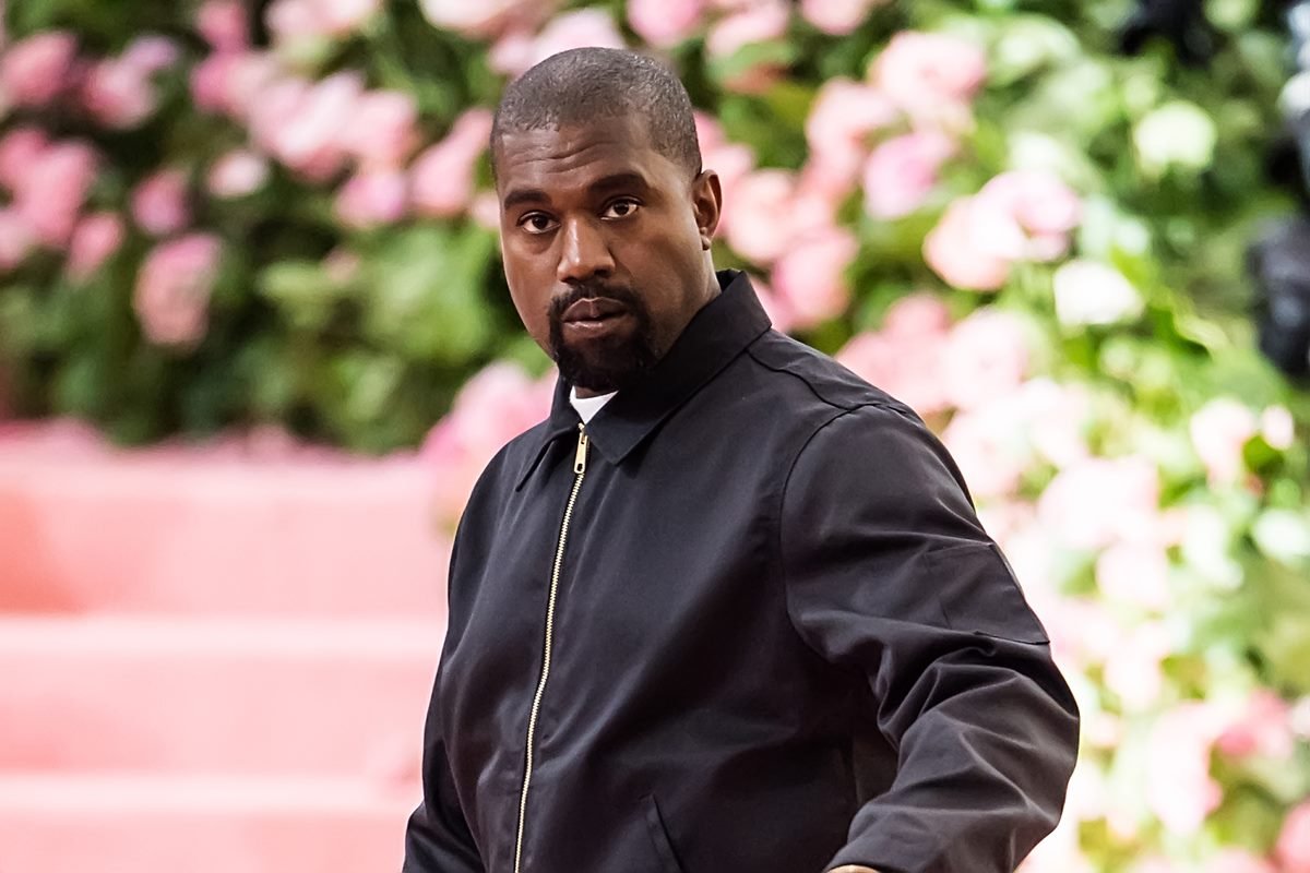 Adidas começa a acertar o passo após problemas causados por Kanye West -  NeoFeed