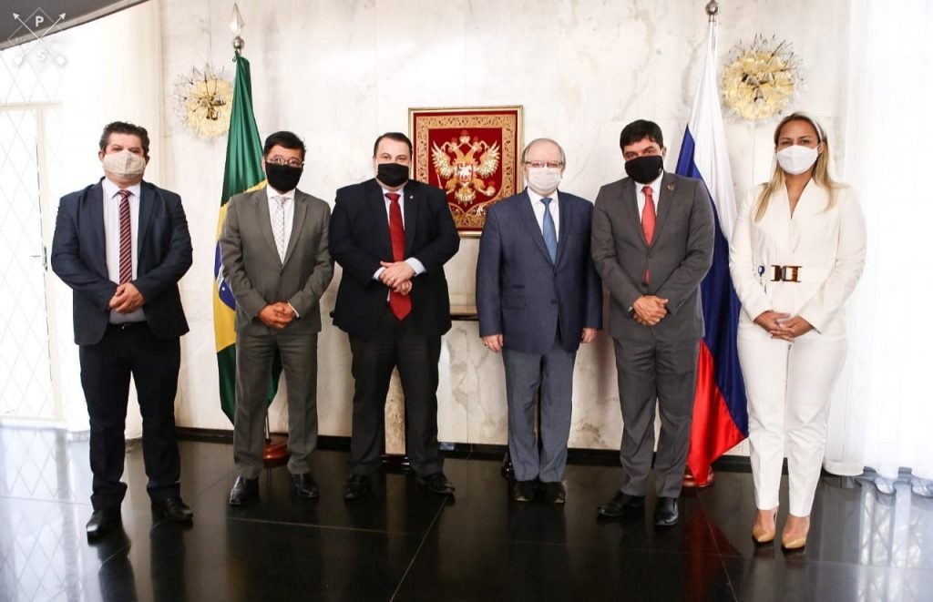 Encontro de representantes do GDF com o embaixador da Rússia no Brasil