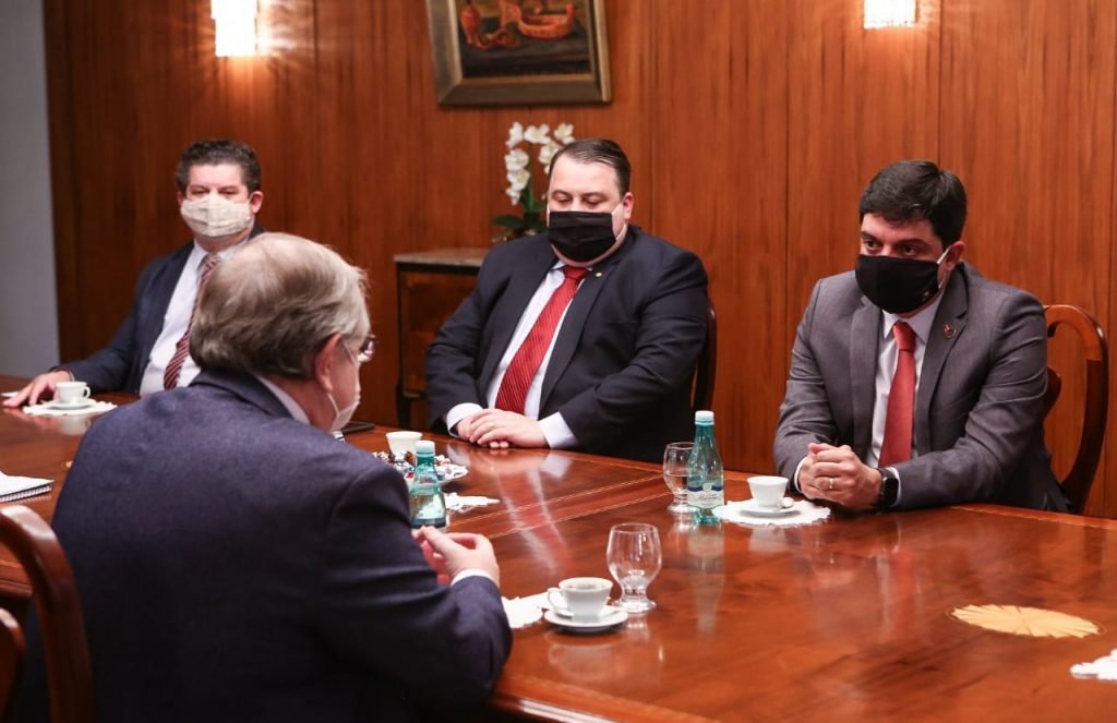 Encontro de representantes do GDF com o embaixador da Rússia no Brasil