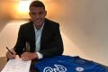 Thiago Silva assina contrato no Chelsea