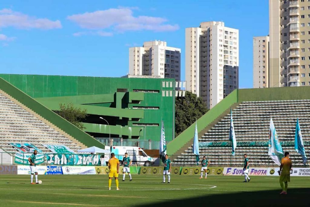 Após nova goleada, Brasiliense garante classificação no Candangão