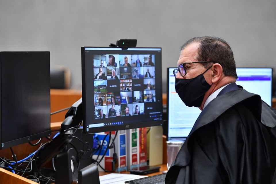 Primeira sessão da Corte Especial presidida pelo Ministro Humberto Martins