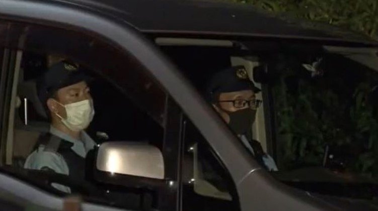 Mulher dá faxina em casa e descobre esqueleto do irmão3
