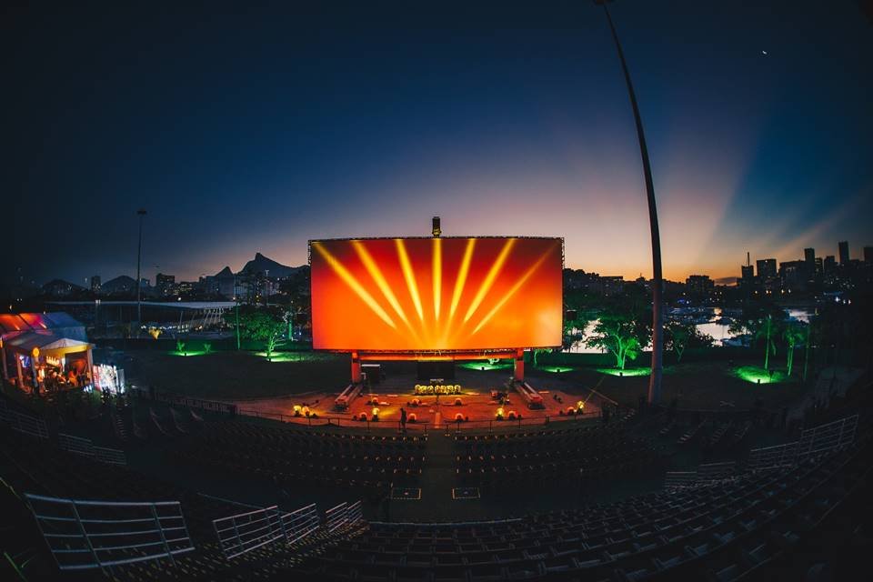 Veja os filmes em cartaz nesta semana no Cine Drive-In Brasília