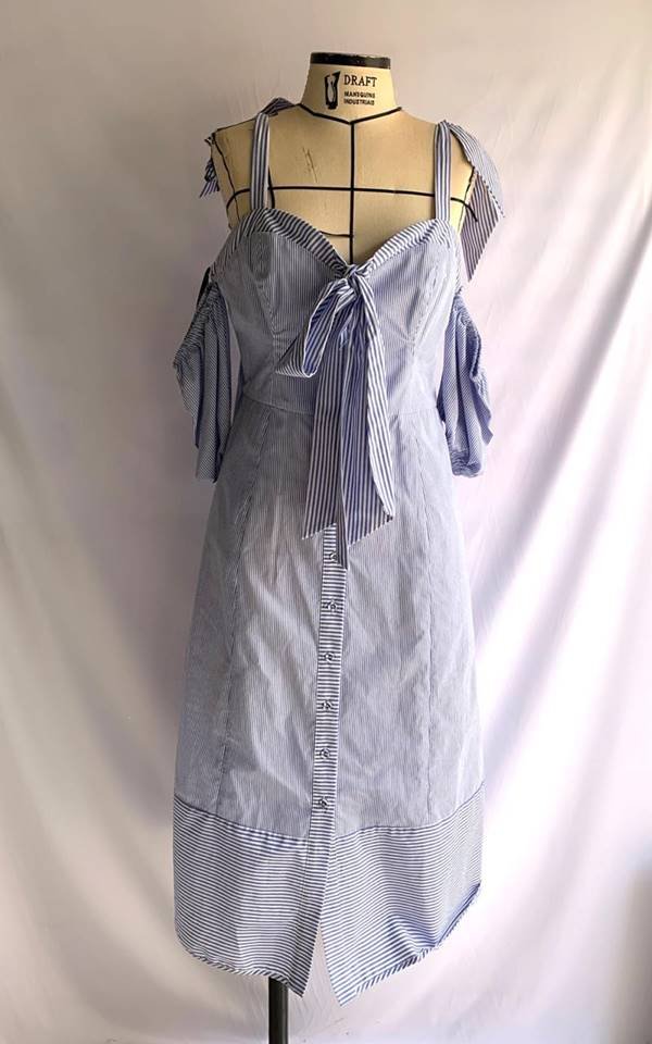 Vestido original antes de ser transformado em parte da Coleção Upcycling is the Future