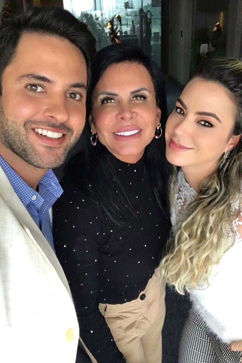 Médico Paulo Lessa, Gretchen e Karla Lessa