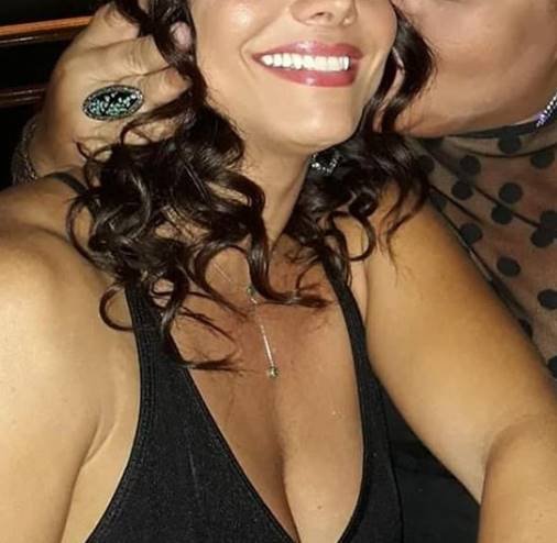 Viviane Araújo e prima Nina