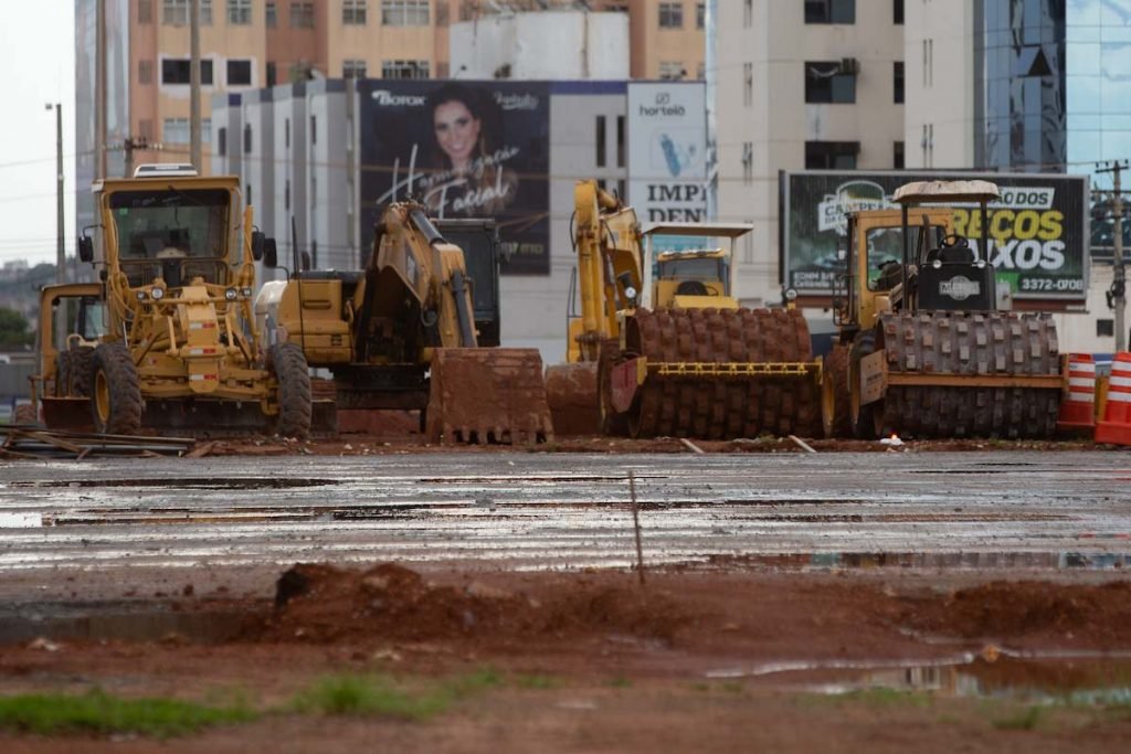 Obra publica em brasília construcao reforma