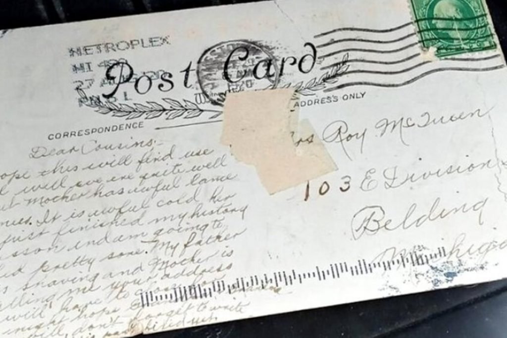 Mulher recebe carta misteriosa2