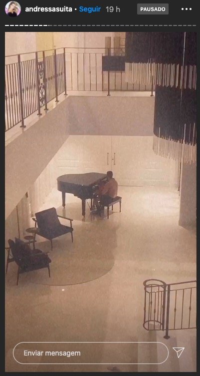 gusttavo lima toca piano com os filhos 1