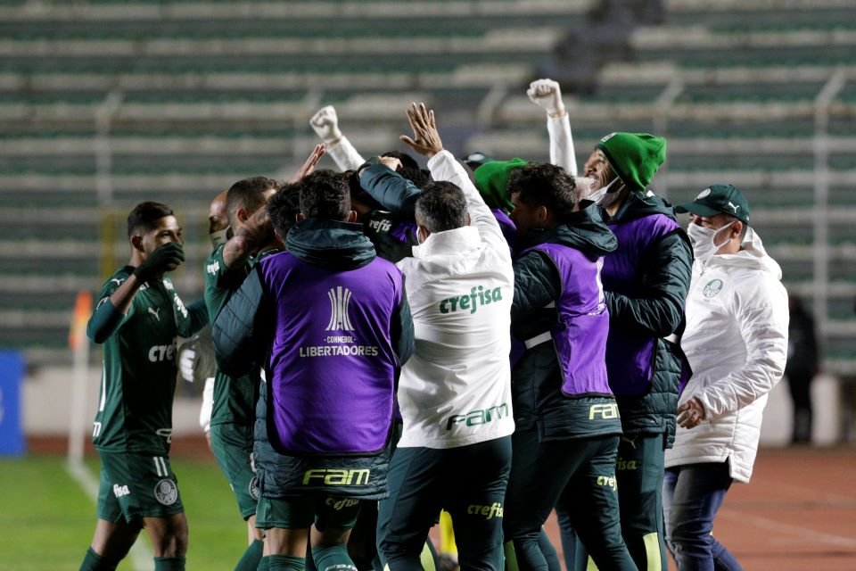 Palmeiras vence Bolívar, segue 100% na Liberta e quebra tabu na altitude