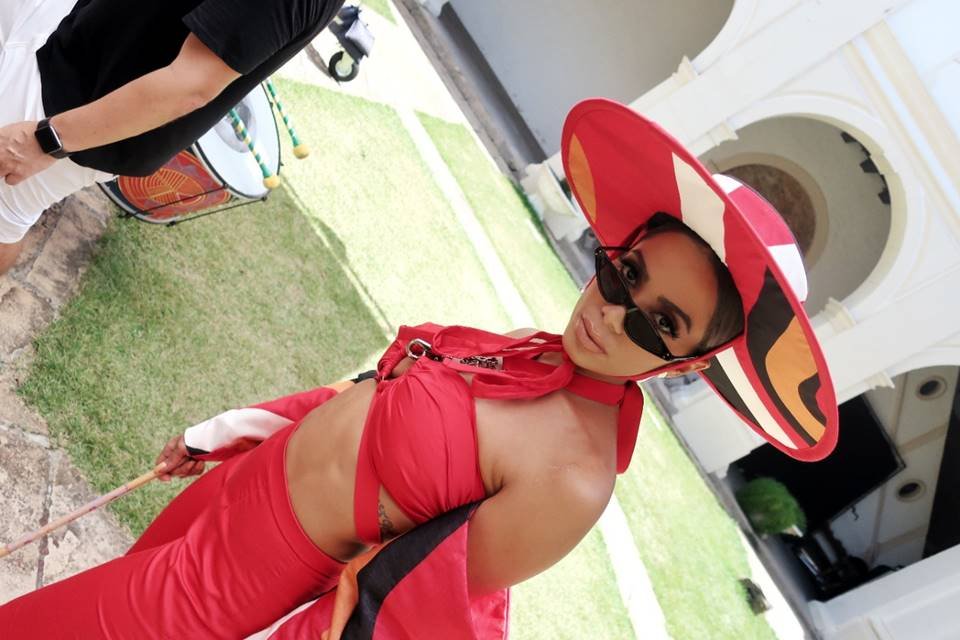 Anitta em Me Gusta
