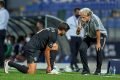 Benfica, de Jesus, vence no Português