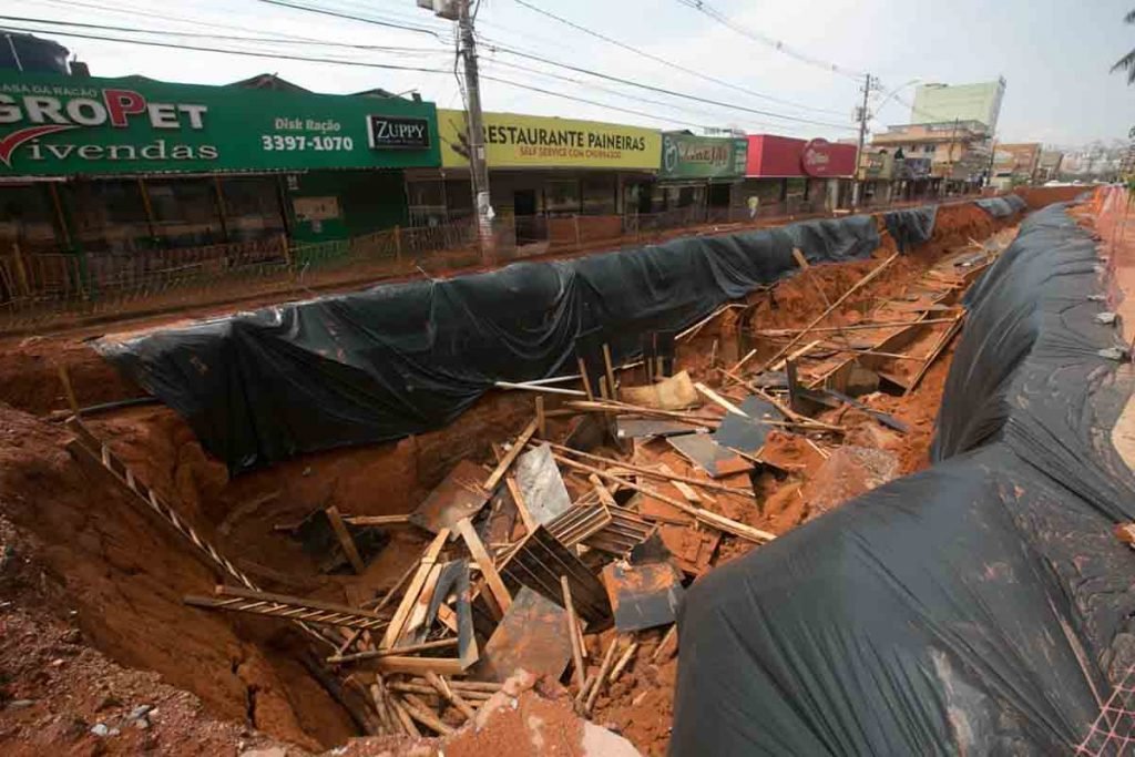 Chuvas deixam estragos em Vicente Pires